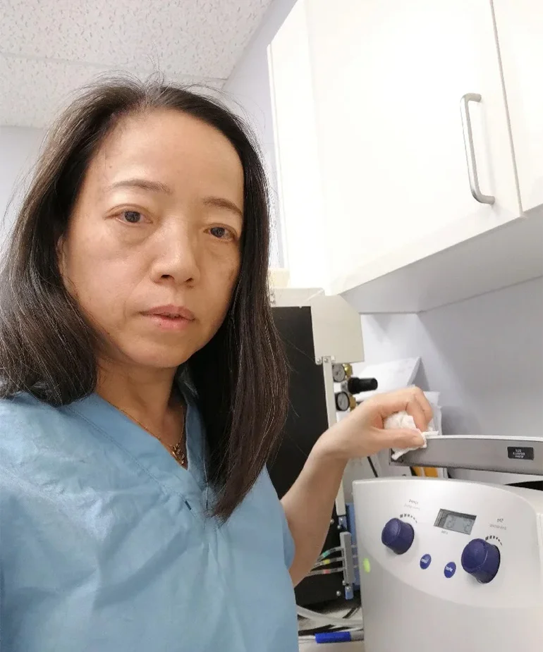 Dr Huang image